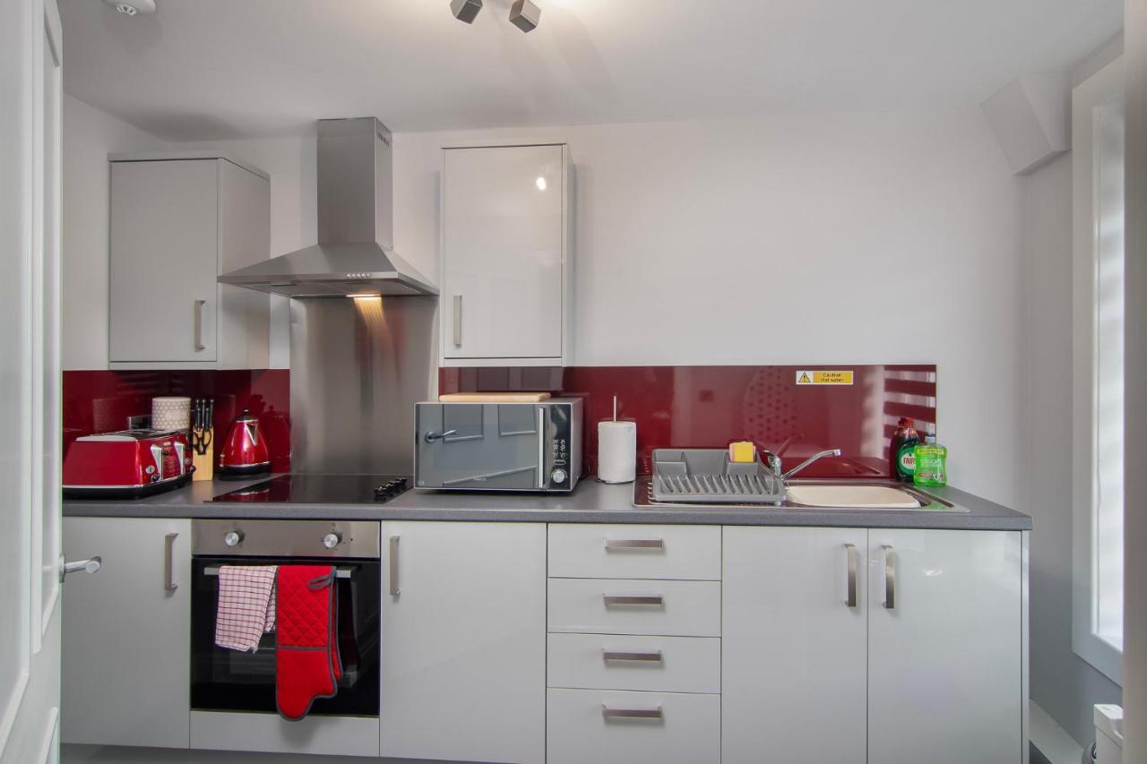 New Luxury Seaview Apt2 Free Parking Special Deal Blackpool Bagian luar foto